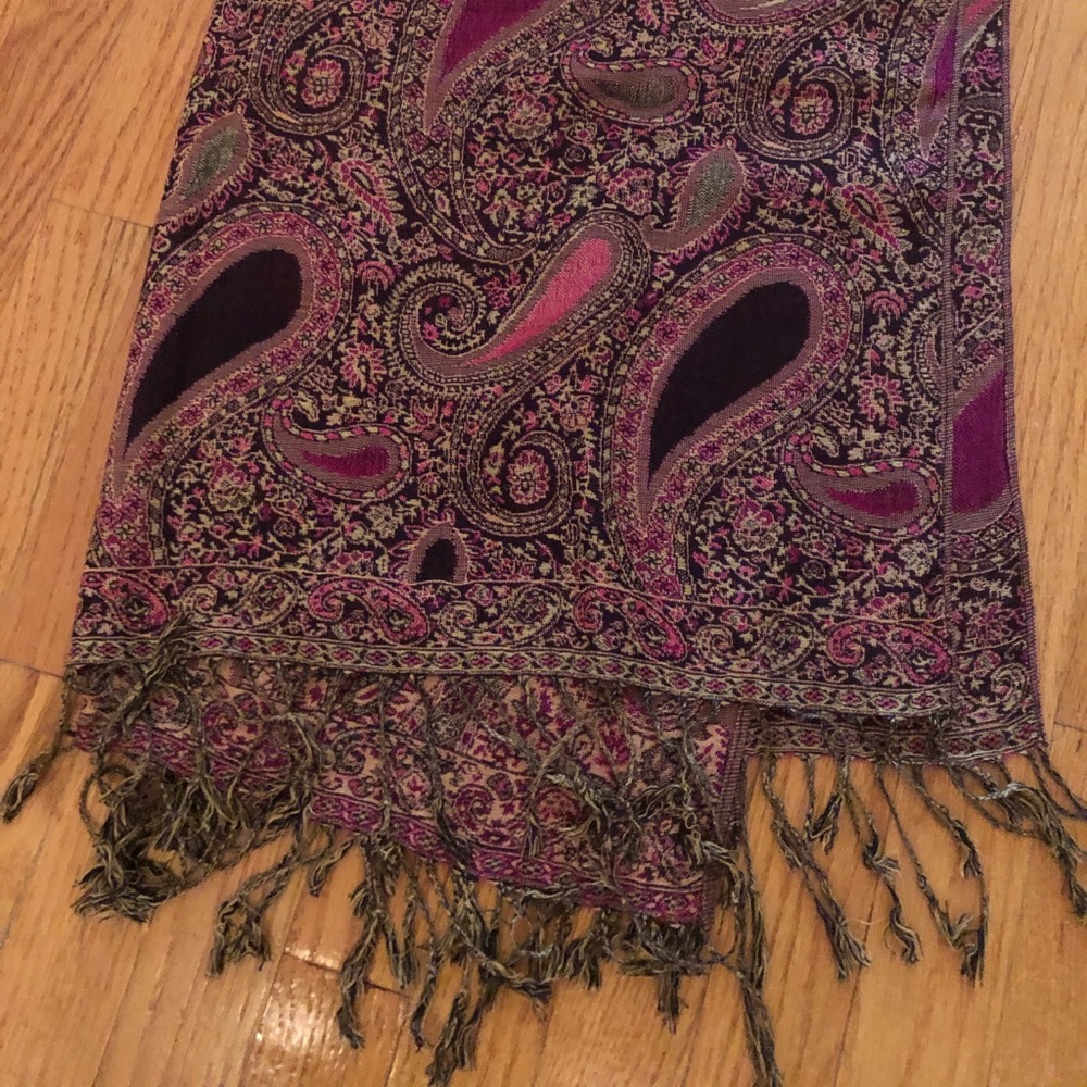 Vintage Patterned Large Red Scarf